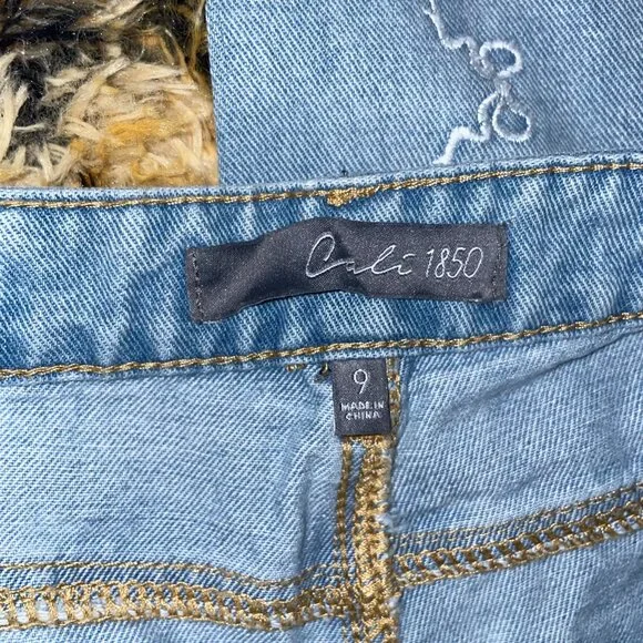 Denim High Rise - Picture 5 of 5